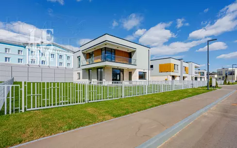 2-этажный коттедж 470 м² без отделки