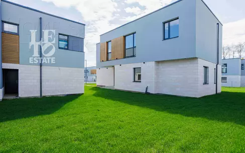 2-этажный коттедж 470 м² без отделки