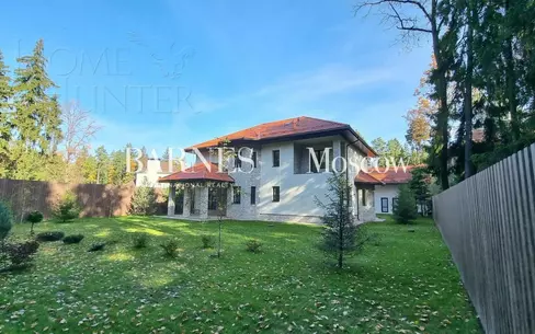 2-этажный коттедж 440 м² без отделки