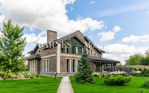 2-этажный коттедж 439 м² с отделкой