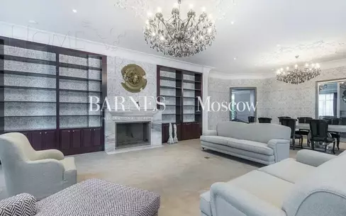 2-этажный коттедж 737 м² с отделкой