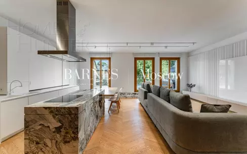 4-КОМН. КВАРТИРА С ОТДЕЛКОЙ 234 М² НА 2 ЭТАЖЕ