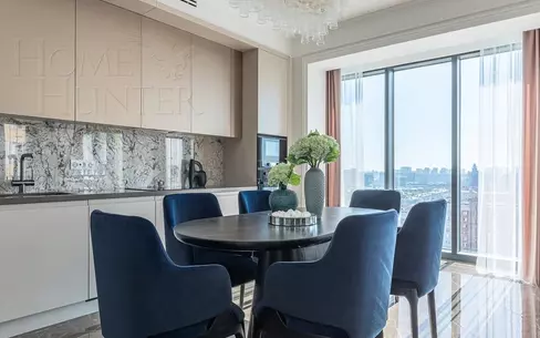 4-КОМН. КВАРТИРА С ОТДЕЛКОЙ 143 М² НА 18 ЭТАЖЕ