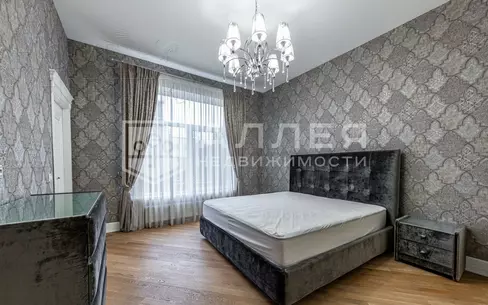 1-этажный коттедж 320 м² с отделкой