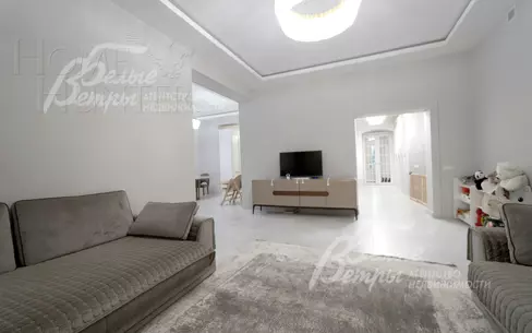 2-этажный коттедж 375 м² с отделкой