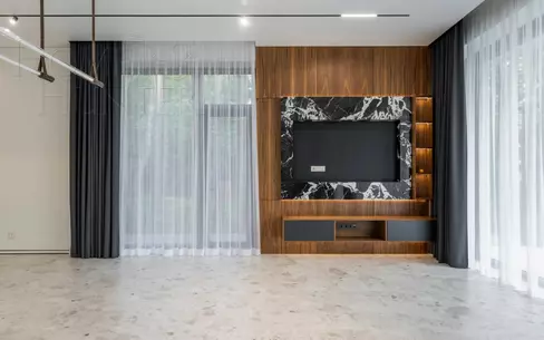 2-этажный коттедж 650 м² с отделкой