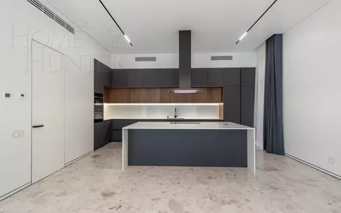 2-этажный коттедж 650 м² с отделкой