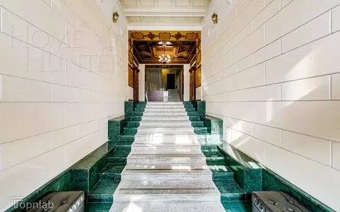 6-КОМН. КВАРТИРА С ОТДЕЛКОЙ 247.7 М² НА 4 ЭТАЖЕ