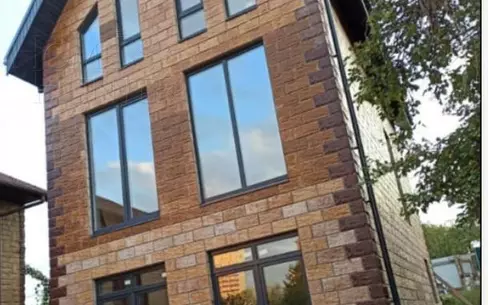 3-этажный коттедж 180 м² без отделки