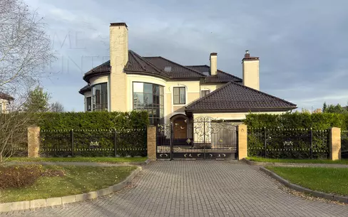 2-этажный коттедж 631 м² без отделки