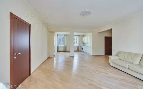 5-КОМН. КВАРТИРА С ОТДЕЛКОЙ 121 М² НА 4 ЭТАЖЕ