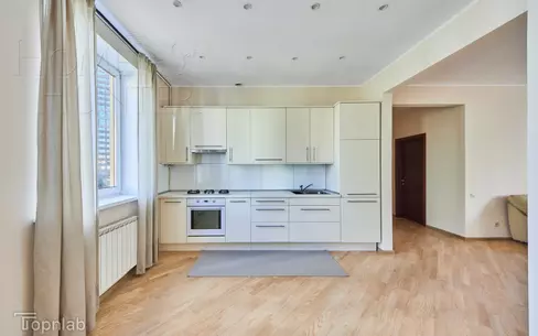 5-КОМН. КВАРТИРА С ОТДЕЛКОЙ 121 М² НА 4 ЭТАЖЕ