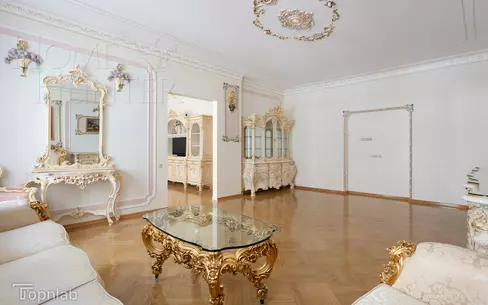 5-КОМН. КВАРТИРА С ОТДЕЛКОЙ 202.6 М² НА 3 ЭТАЖЕ