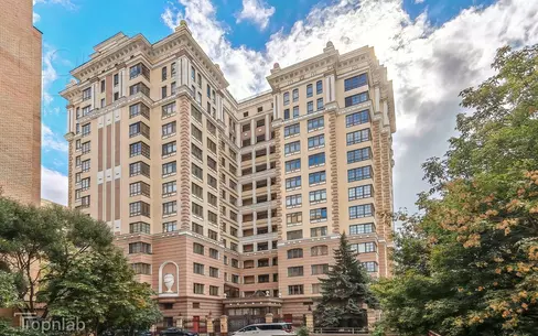 3-КОМН. КВАРТИРА С ОТДЕЛКОЙ 130 М² НА 2 ЭТАЖЕ