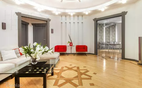 3-КОМН. КВАРТИРА С ОТДЕЛКОЙ 130 М² НА 2 ЭТАЖЕ