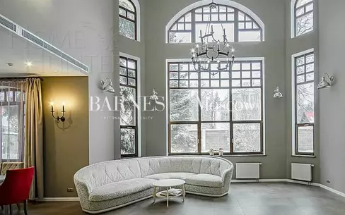 КОТТЕДЖ 700 м² с отделкой