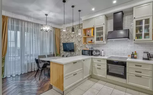 3-КОМН. КВАРТИРА С ОТДЕЛКОЙ 93 М² НА 13 ЭТАЖЕ