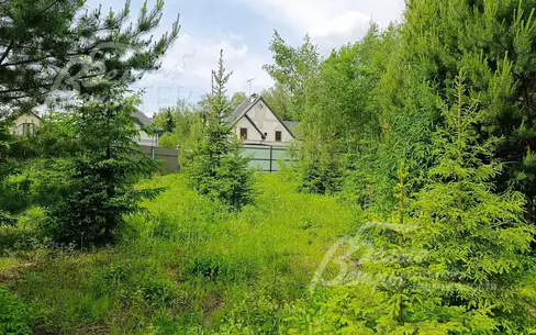 Участок 32.2 сот. в охраняемом поселке