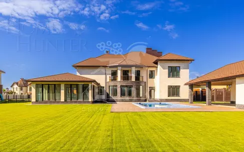 2-этажный коттедж 600 м² без отделки