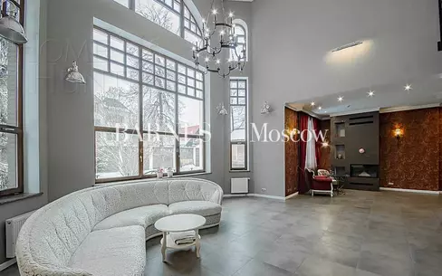 КОТТЕДЖ 700 м² с отделкой