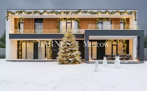 2-этажный коттедж 604 м² с отделкой