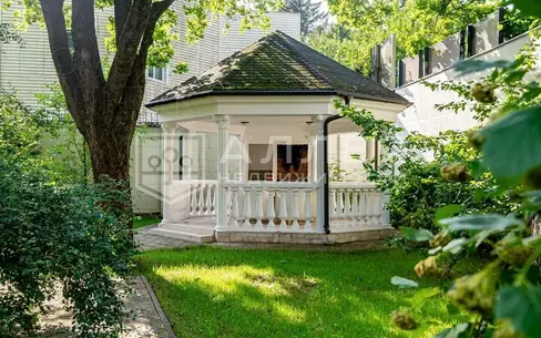 2-этажный коттедж 450 м² с отделкой