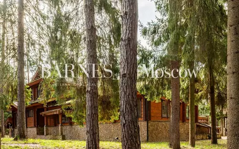 2-этажный коттедж 1 175.7 м² с отделкой