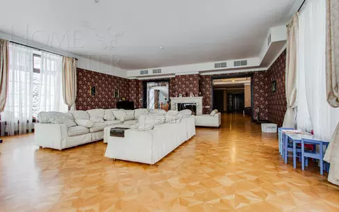 2-этажный коттедж 1 380 м² с отделкой