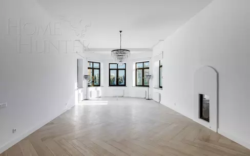 2-этажный коттедж 375 м² с отделкой