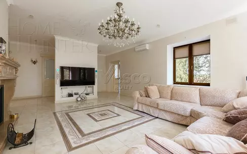 2-этажный коттедж 750 м² с отделкой