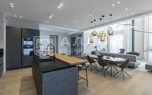 2-этажный коттедж 700 м² с отделкой