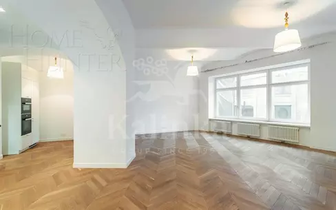 2-комн. кв., 103 м², 2/5 этаж