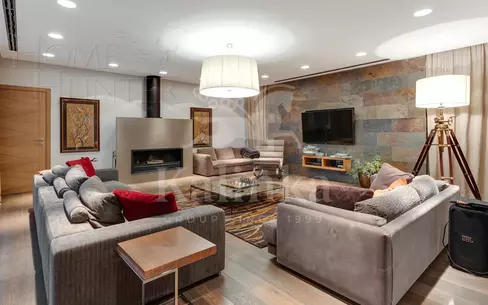 2-этажный коттедж 640 м² с отделкой