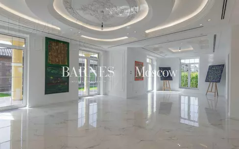 2-этажный коттедж 900 м² с отделкой