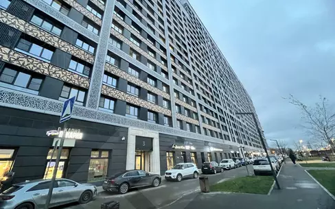 3-КОМН. КВАРТИРА С ОТДЕЛКОЙ 87.2 М² НА 8 ЭТАЖЕ