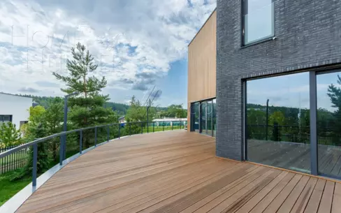 2-этажный коттедж 970 м² без отделки