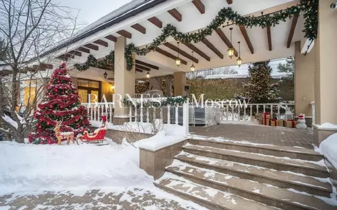 2-этажный коттедж 1 000 м² с отделкой