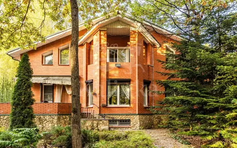 2-этажный коттедж 386 м² без отделки