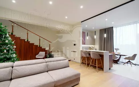 4-этажный таунхаус 278 м² с отделкой