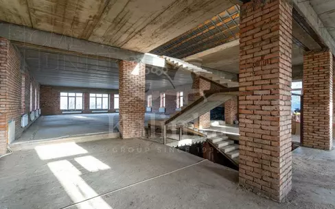 2-этажный коттедж 1 088 м² без отделки