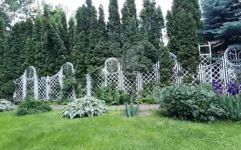 2-этажный коттедж 1 322 м² без отделки