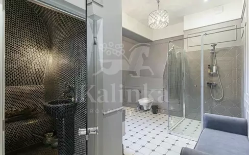 2-этажный таунхаус 420 м² с отделкой