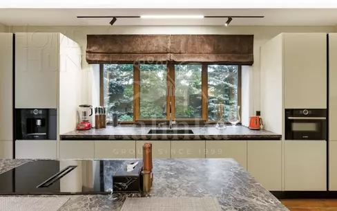 2-этажный коттедж 974.2 м² с отделкой