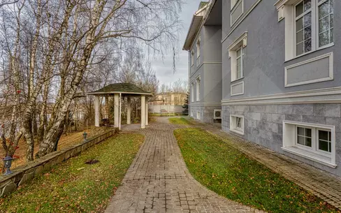 2-этажный коттедж 797 м² с отделкой