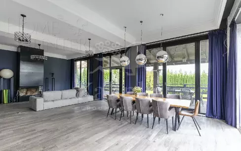 2-этажный коттедж 440 м² с отделкой