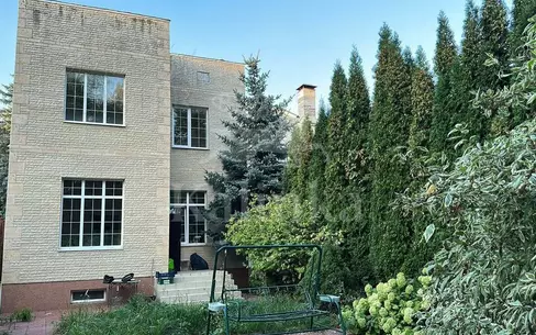 2-этажный коттедж 1 322 м² без отделки