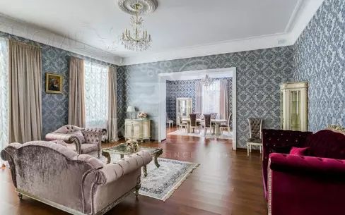 2-этажный коттедж 1 096 м² с отделкой