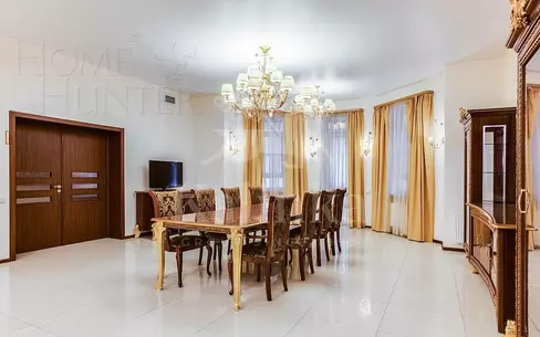 2-этажный коттедж 700 м² с отделкой