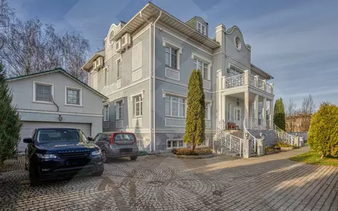 2-этажный коттедж 797 м² с отделкой