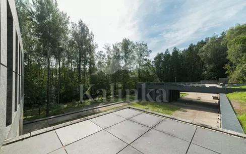 2-этажный коттедж 758 м² без отделки